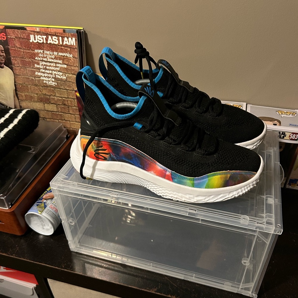 Curry 8 Feel Good Flow